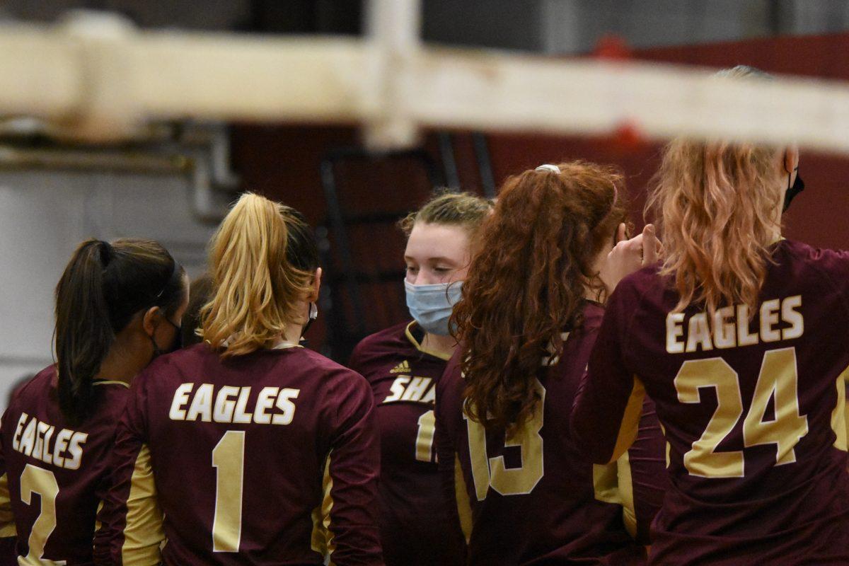 Sharon Volleyball Hits the Court