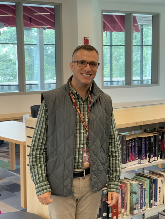 Sharon High School Welcomes a New Librarian!