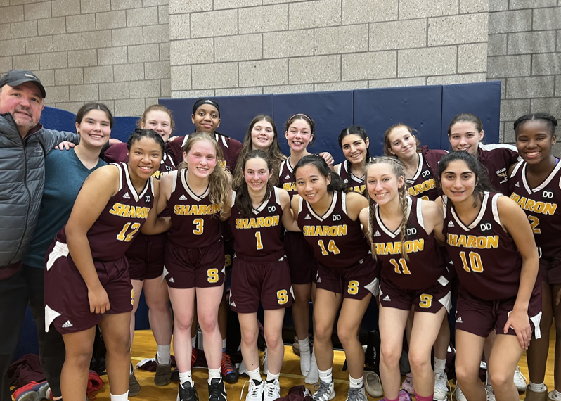 Girls Basketball Starts the Season!
