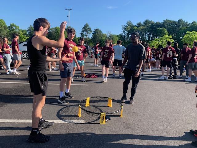 Seniors Prank Teachers on Last Day