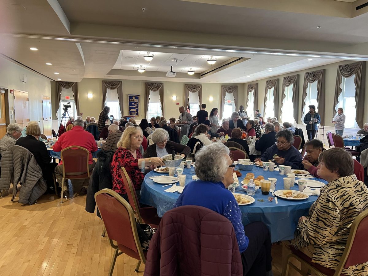 A previous Annual Sharon Thanksgiving Luncheon
